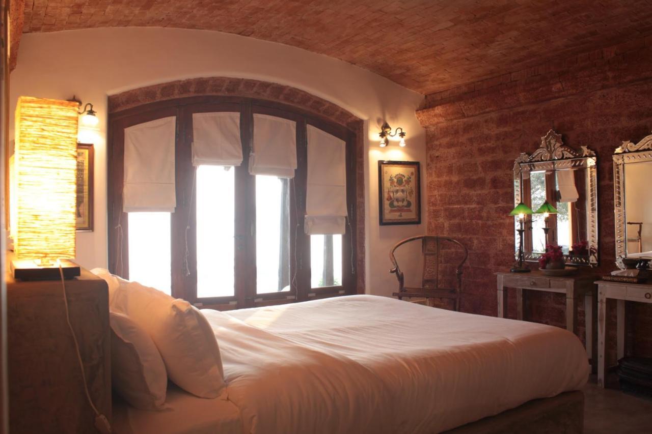 Ahilya By The Sea Hotel Nerul  Buitenkant foto